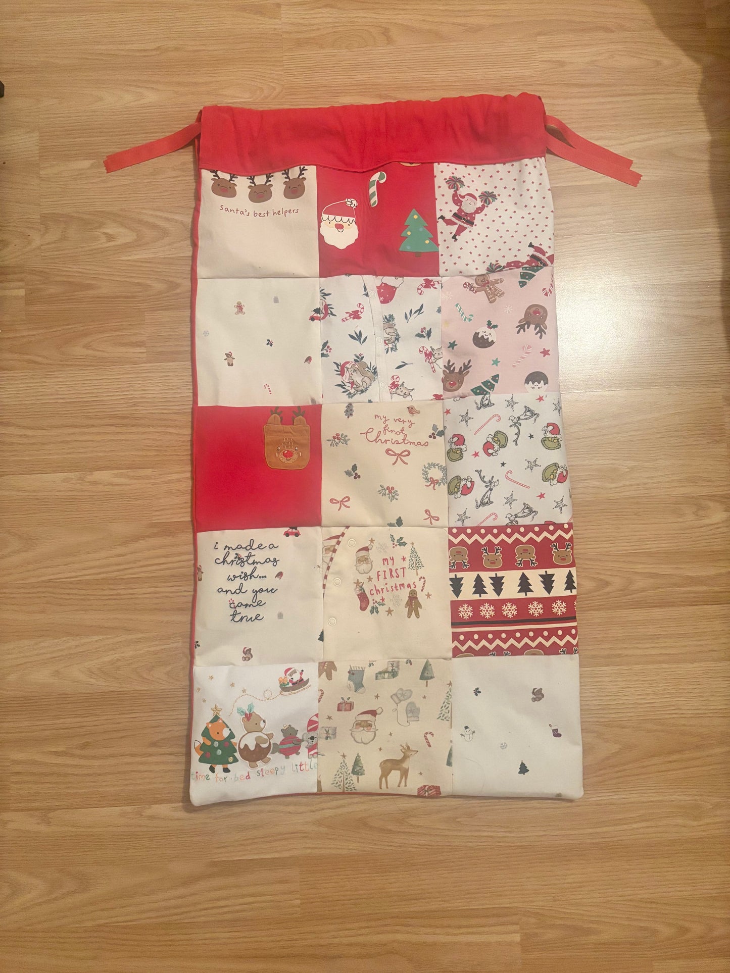 Christmas Keepsake Memory Sack. Double sided patchwork.