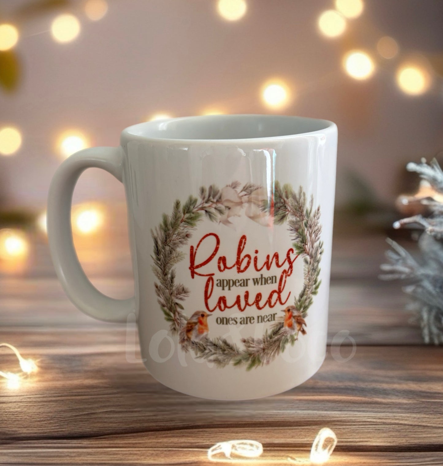 Robins appear when loved ones are near Christmas mug